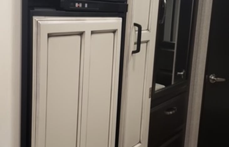 Nice sized refrigerator and freezer
