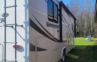 2019 Forest River Sunseeker LE 2850SLE ford