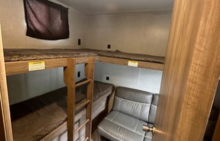 FAMILY TRADITIONS Zippy Zinger