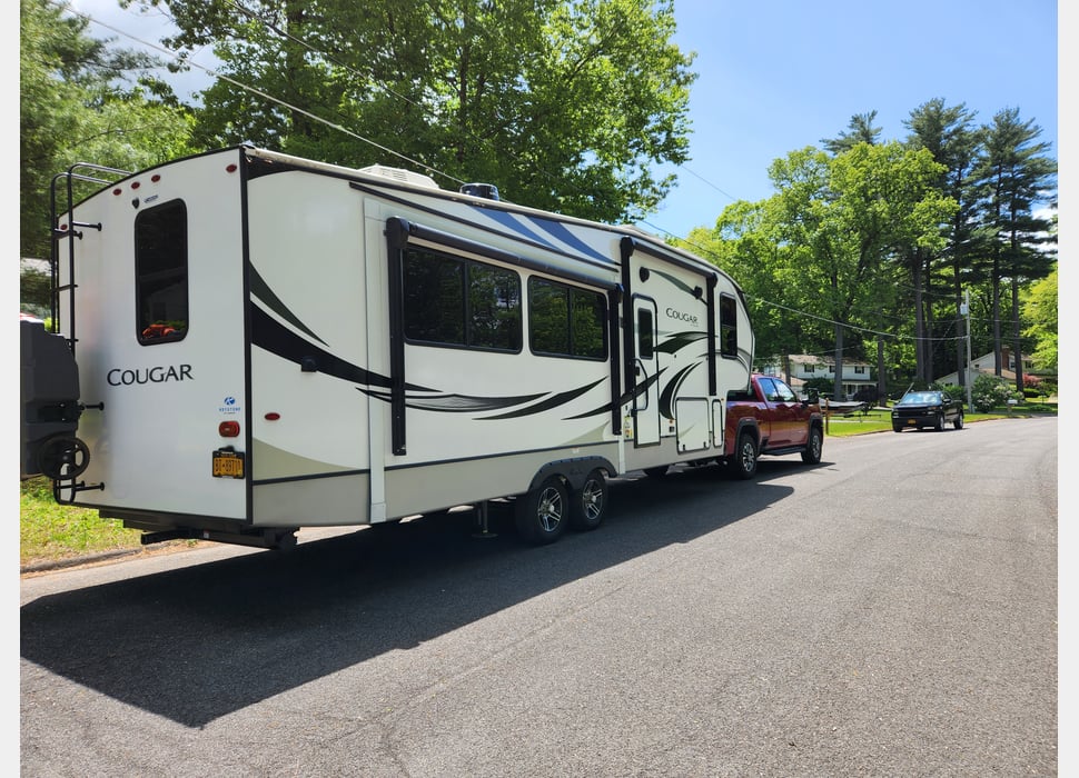 Fifth Wheel rentals in Milton