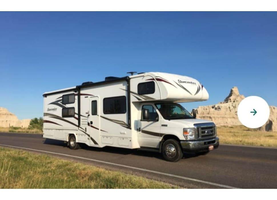 Class C Motor Home rentals in Leonardo