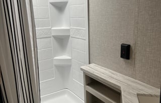 Lone Pine Go Play Bunkhouse