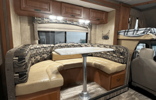 2016 Forest River RV Sunseeker 2700DS Ford