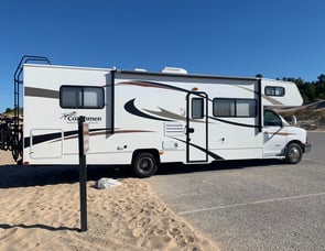 Coachmen RV Freelander 28QB Chevy 4500