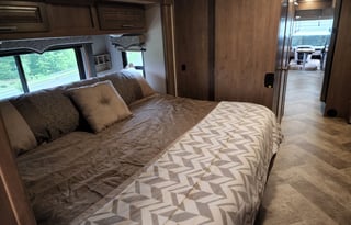 2018 Forest River RV Georgetown 5 Series 36B5