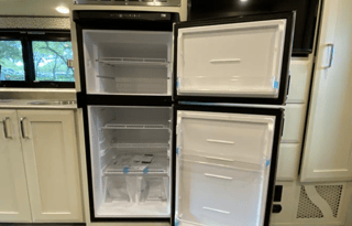 NEW 22022 Renegade Vienna 25rmc