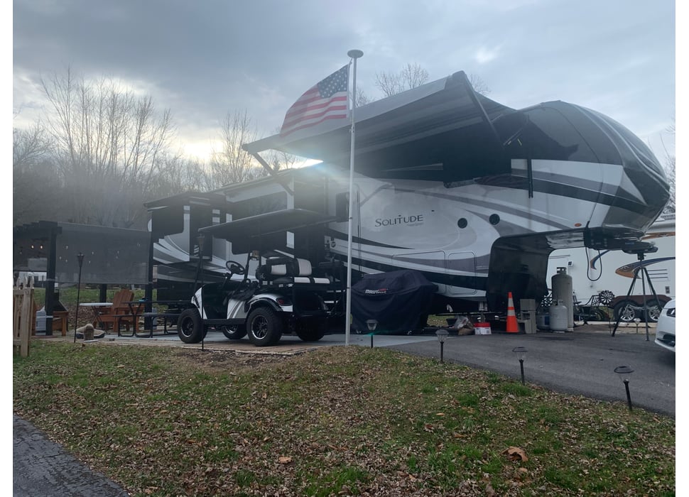 Fifth Wheel rentals in Gainesville