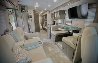 2022 Coachmen RV Pursuit
