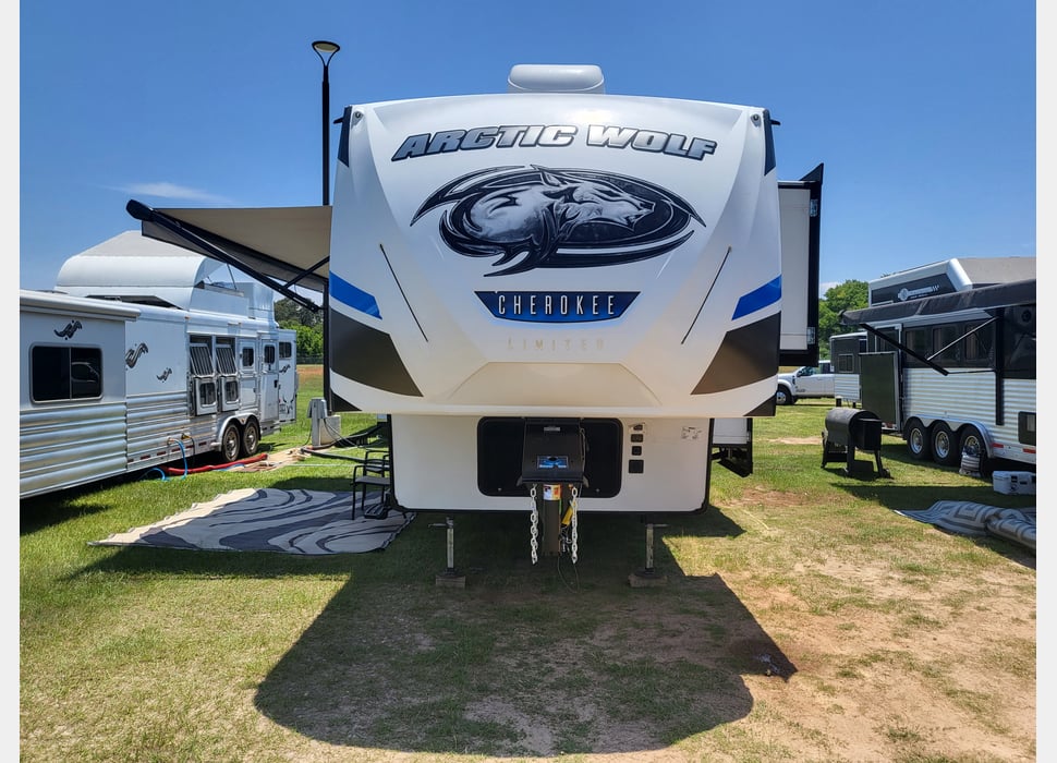 Fifth Wheel rentals in Marietta