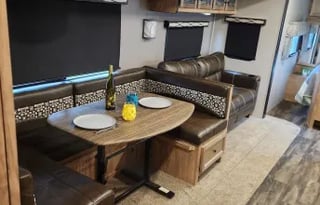 Coachmen RV Freedom Express Select 29SE