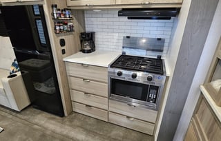 Forest River Wildwood**Mid-Bunk w/patio (OKFL1970)