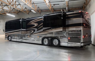 Prevost Monaco Royale