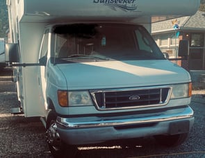 Forest River RV Sunseeker 2450Ford