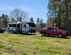 Keystone RV Cougar Half-Ton 34TSB