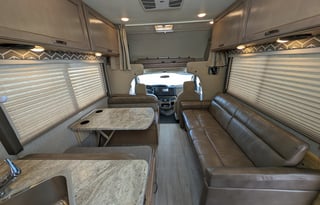Thor Daybreak | Comfy and Well-Built Class C RV