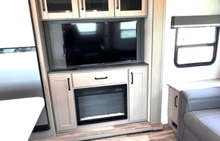 2024 Grand Design Reflection 297RSTS