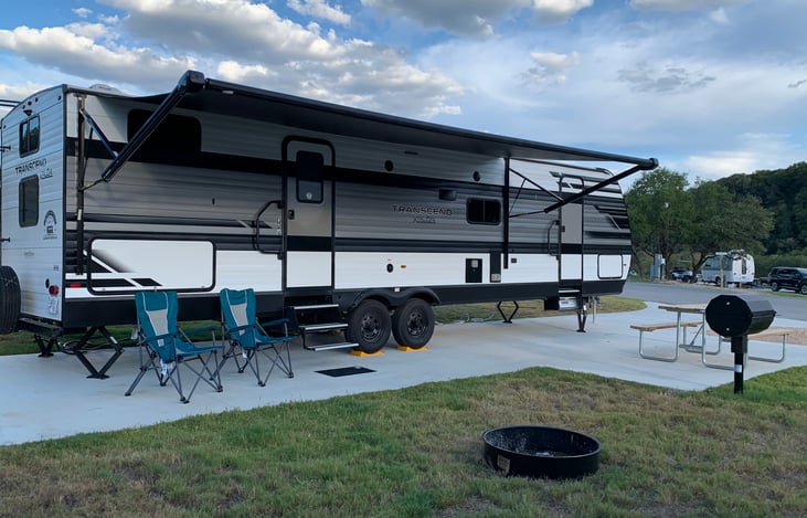 37.0 Transcend 321BH Travel Trailer | RVshare