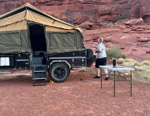 MDC MDC Explorer forward fold