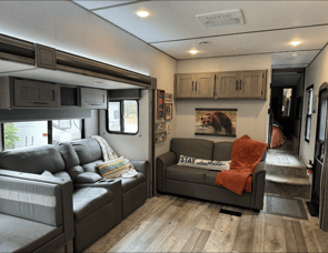 Keystone RV Springdale 302FWRK
