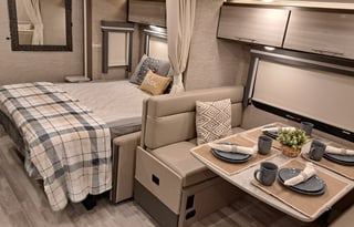 2023 Thor Motor Coach Axis 24.4