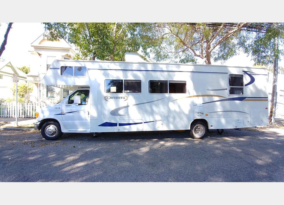 Class C Motor Home rentals in Las Vegas
