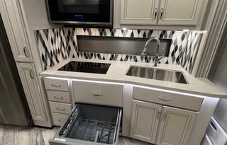 Family Fun In Style w/ 2 Full Bathrooms