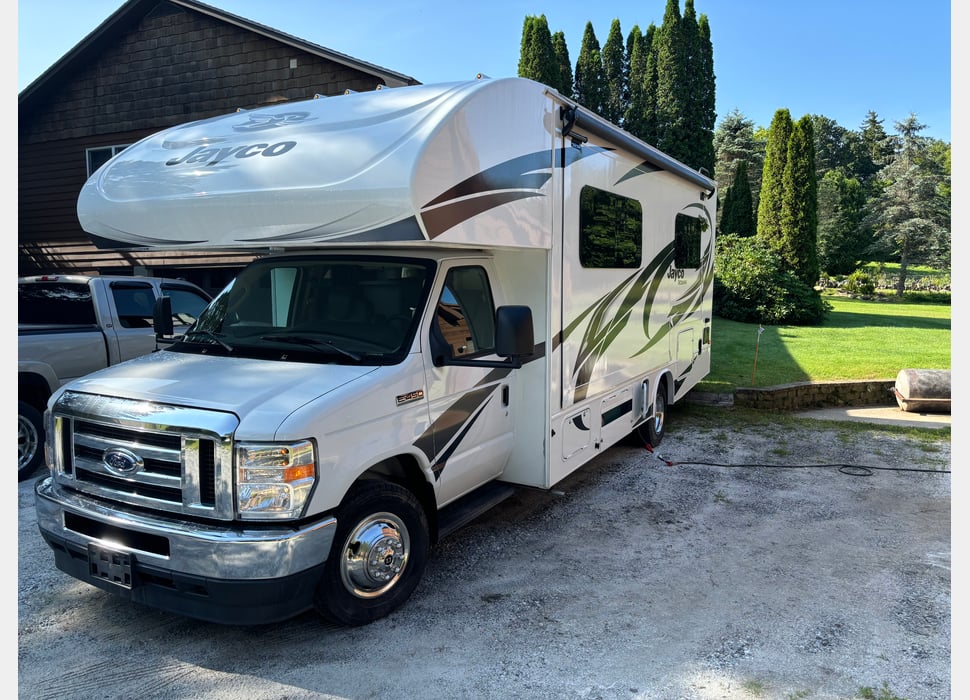 Class C Motor Home rentals in Union