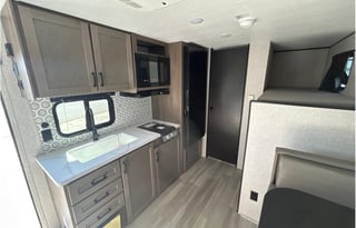 2025 NEW comfy easy to tow