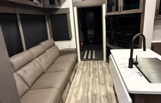 2023 Alliance RV Valor 36V11
