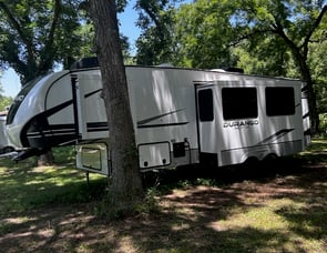 KZ Durango Half-Ton D286BHD