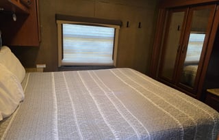 2017 Thor Motor Coach ACE 30.2