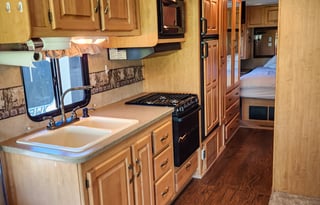 King of the Road Damon Daybreak