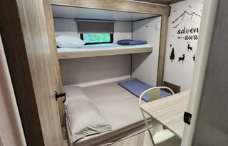 HUGE Luxury RV Bunkhouse with Remote Office