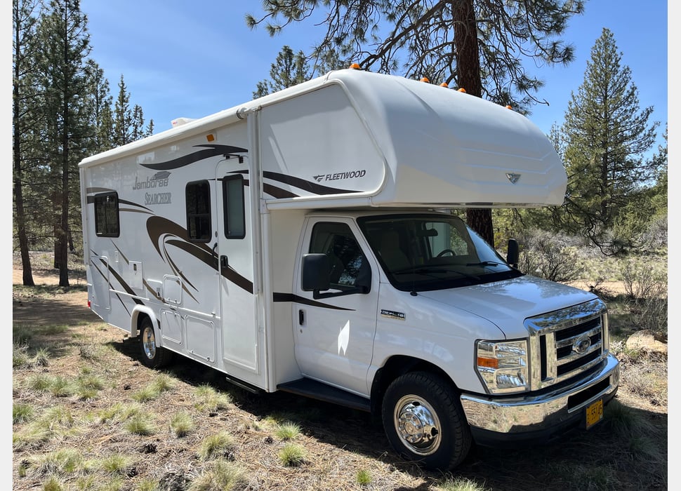 Class C Motor Home rentals in bend