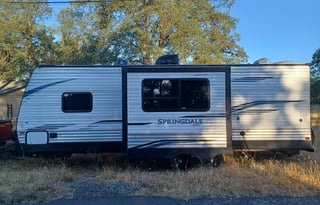 2021 Springdale Travel Trailer Rental near Redding