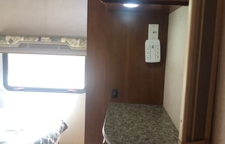 2010 Fleetwood RV Jamboree Sport 31M