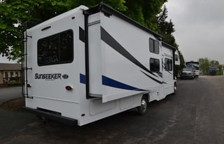 2021 Forest River RV Sunseeker 3250DSLE