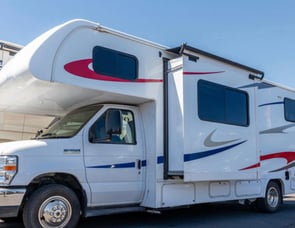 Forest River RV Sunseeker 2500TS Ford