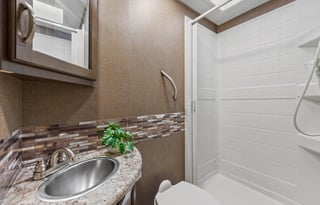 Lassen Four Winds | Kid & Pet Friendly | Sac