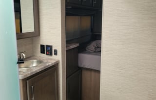 2022 Thor Motor Coach Four Winds 31E