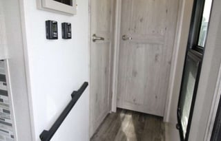 2022 Keystone RV Avalanche 390DS