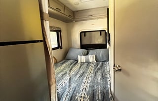 2024 Thor Four Winds 26X | Modern RV | Delivery
