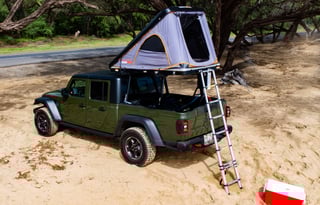 2023 Jeep Gladiator Rubicon W/RoogNest Camper Top