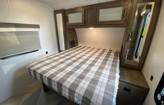 2022 Franklin Family RV - We Deliver & Setup !