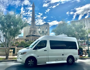 Midwest Automotive Designs Passage 144 FD2 Lounge