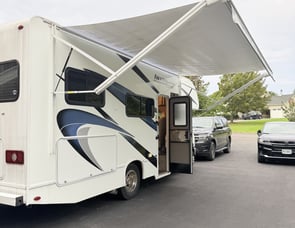 Thor Motor Coach Freedom Elite 23H