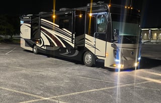 2017 Holiday Rambler Endeavor 40E