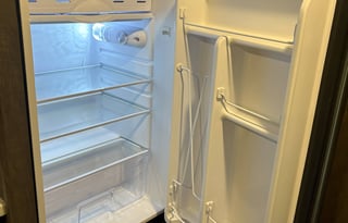 2021 Coleman-Fully Loaded Glamping Travel Trailer!