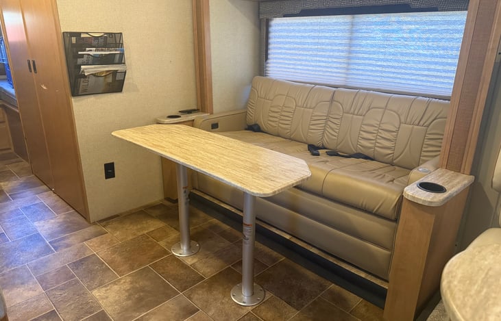 Dining room pedestal table installed