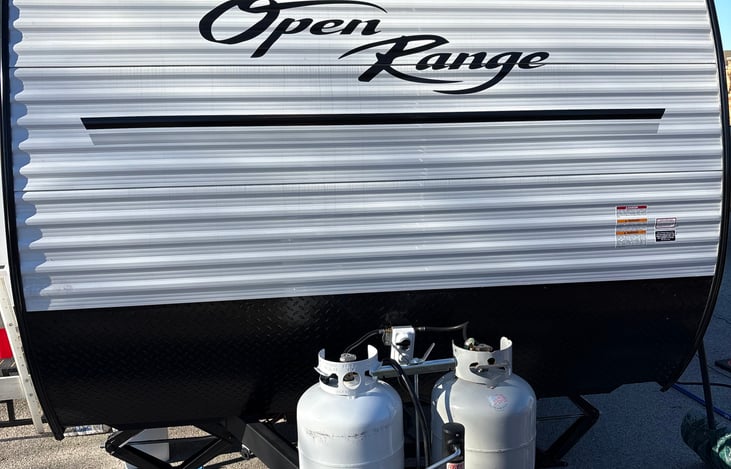 Front End W/ Dual Propane Tanks